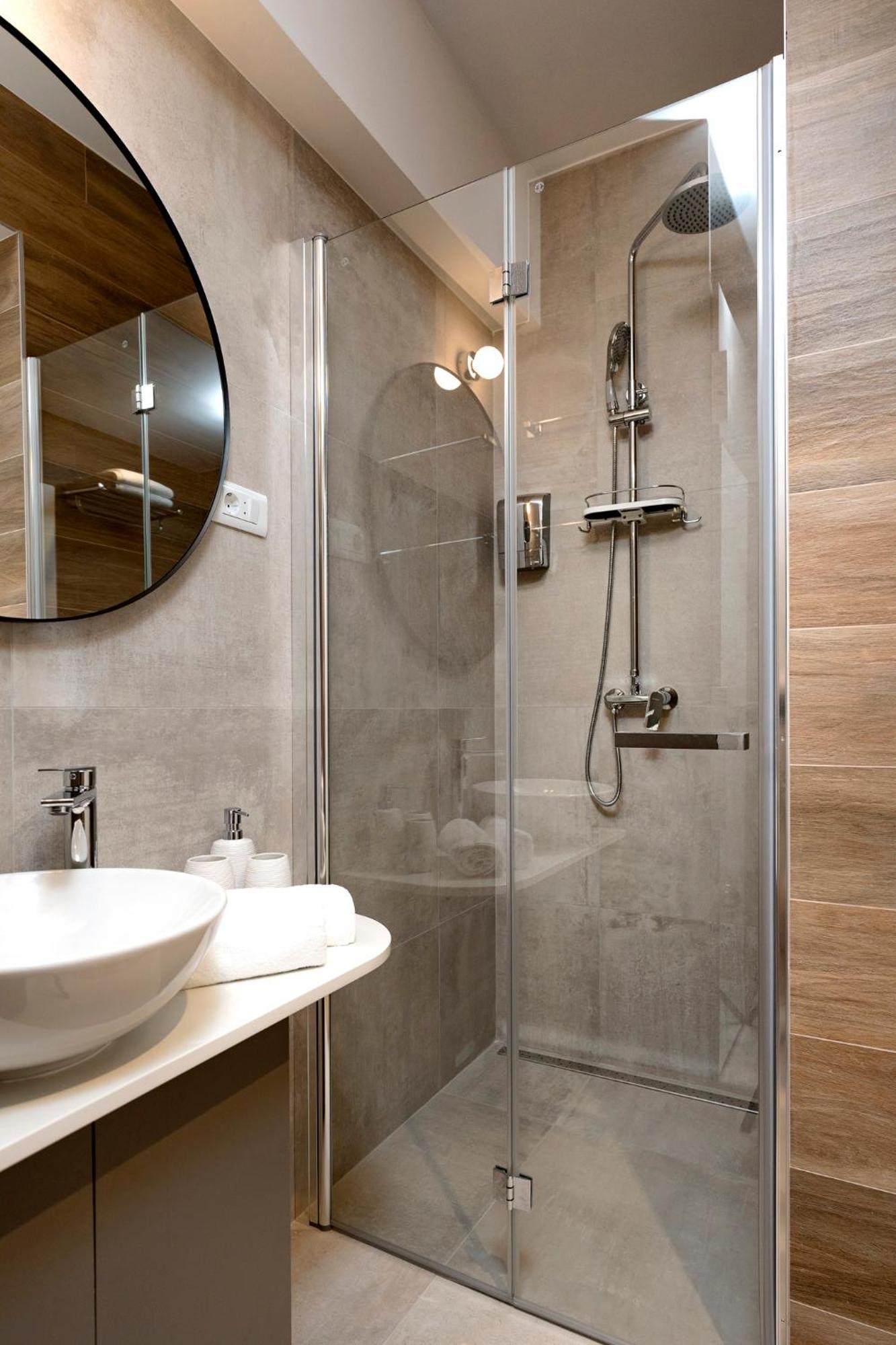 Modern, 2 Bedroom Apartment Хвар Екстериор снимка